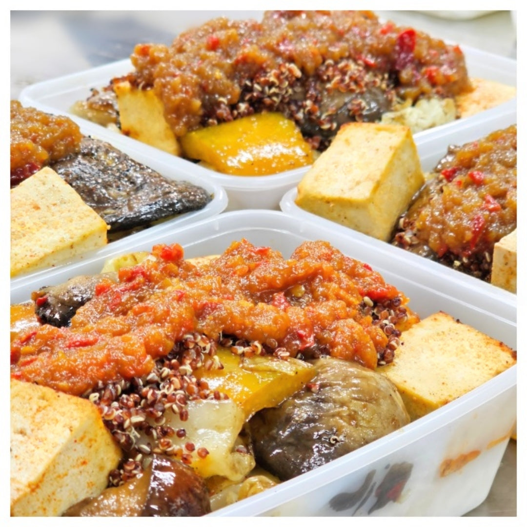 6. Wok Fried Veggies, Tofu & Chilli Jam on Rice [Spicy]