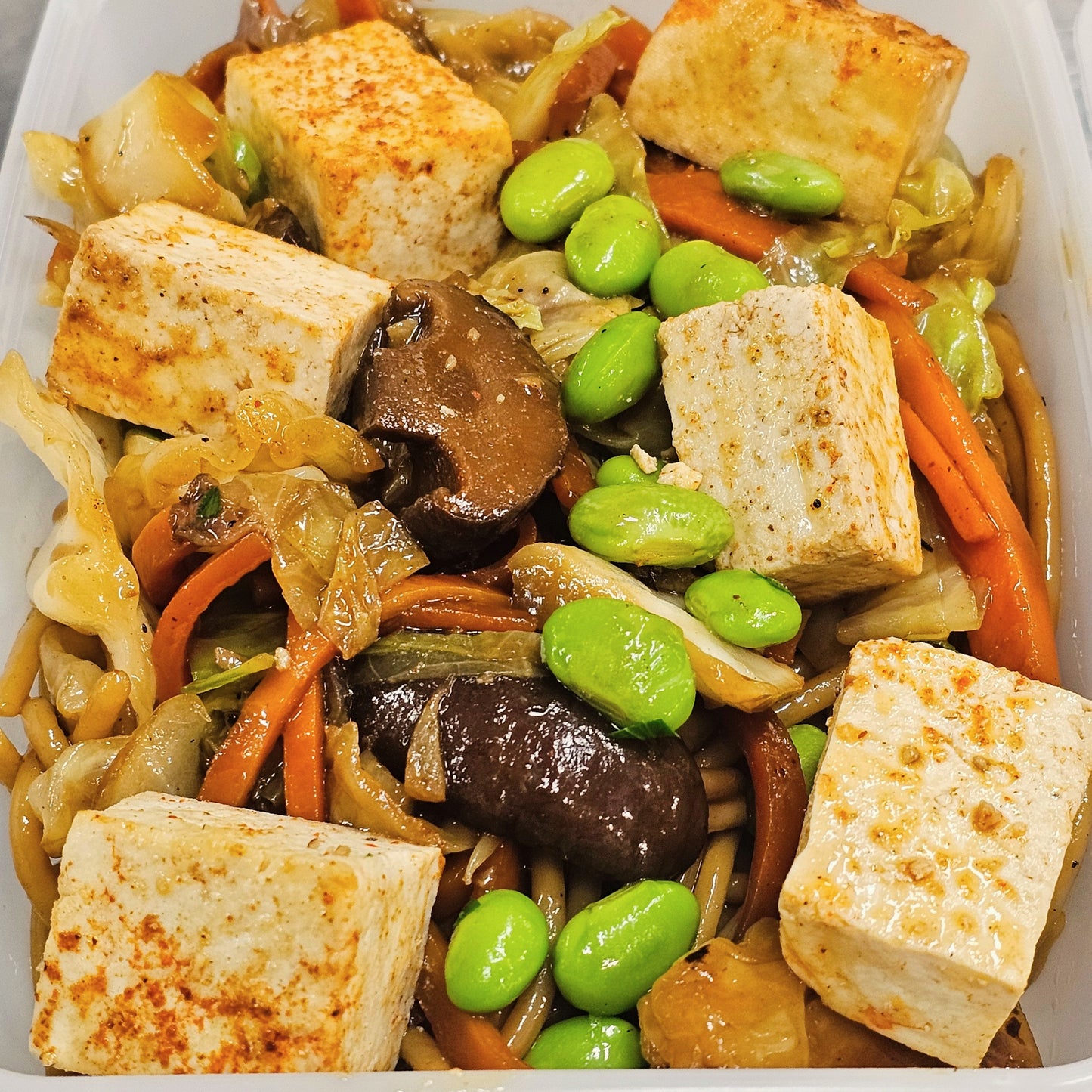 Vegan Yakisoba Noodles with Mushroom & Tofu